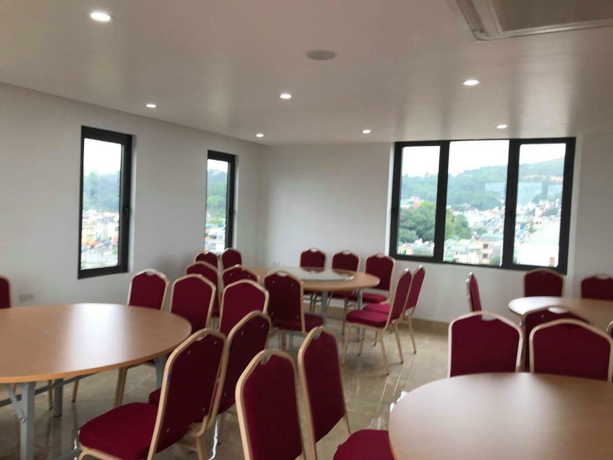 Lex Hotel Ha Long Buitenkant foto