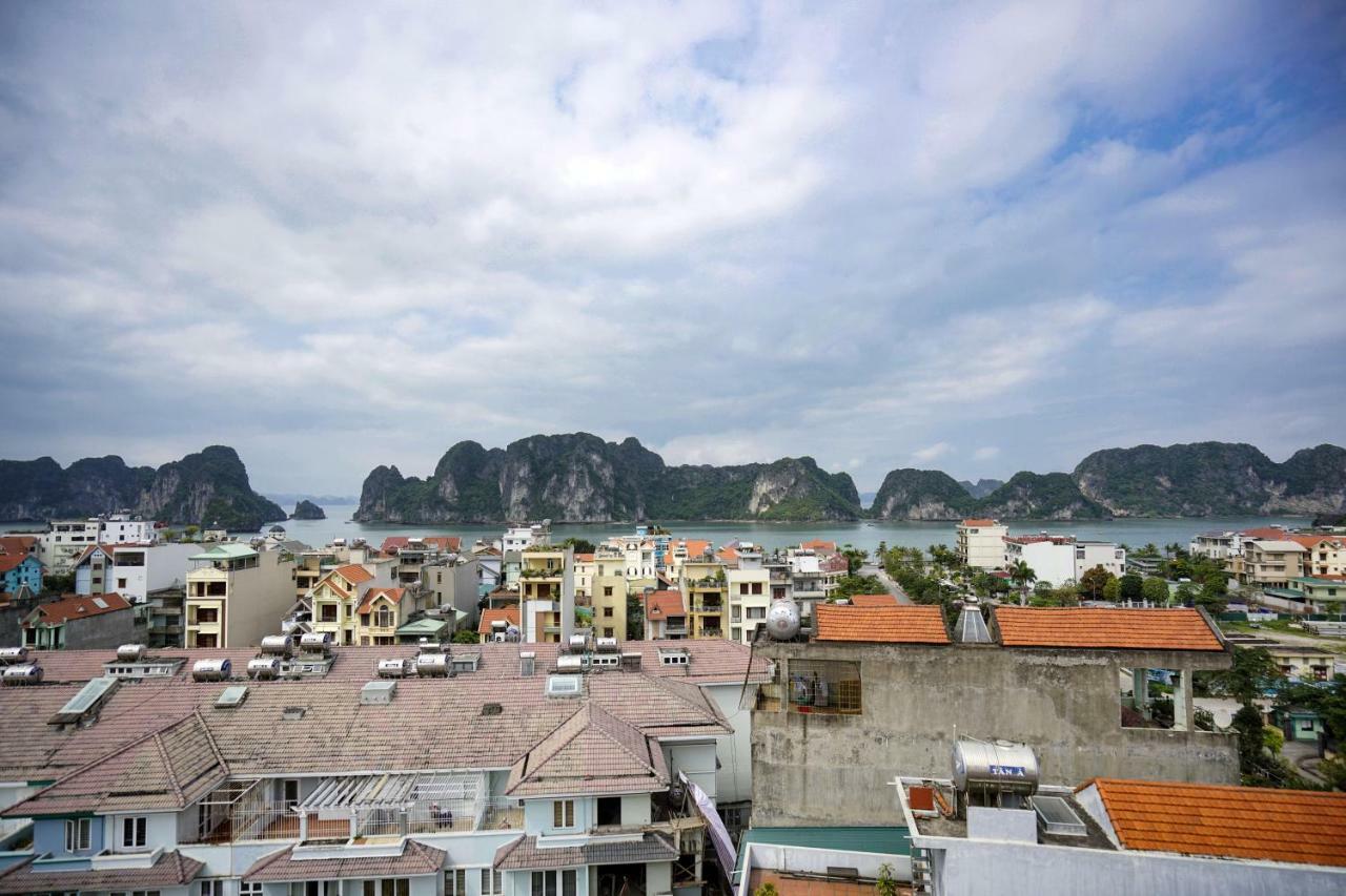Lex Hotel Ha Long Buitenkant foto