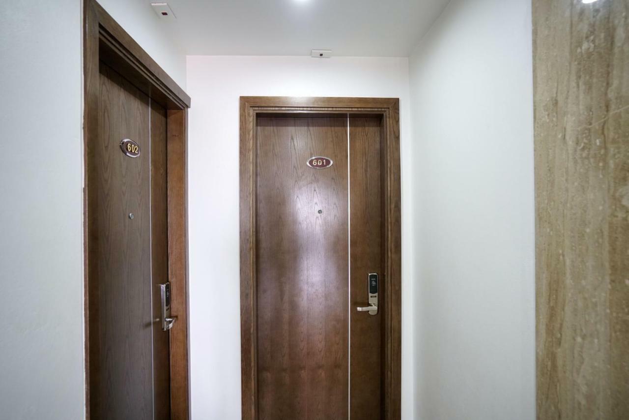 Lex Hotel Ha Long Buitenkant foto