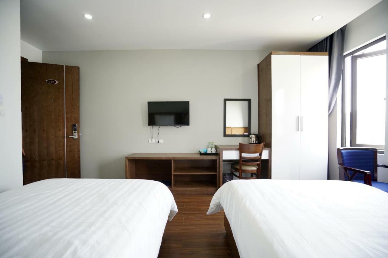 Lex Hotel Ha Long Buitenkant foto